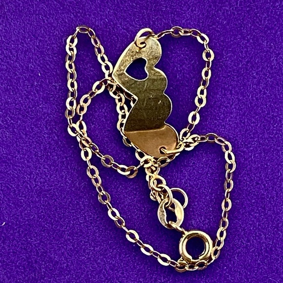 💛 Classic 10k Gold Double Heart Bracelet - Picture 6 of 6